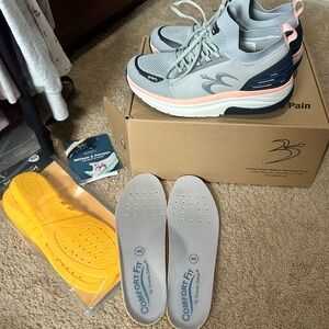 Gray and Pink Women's Athletic Shoes gdefy MATeeM nursing shoe 9